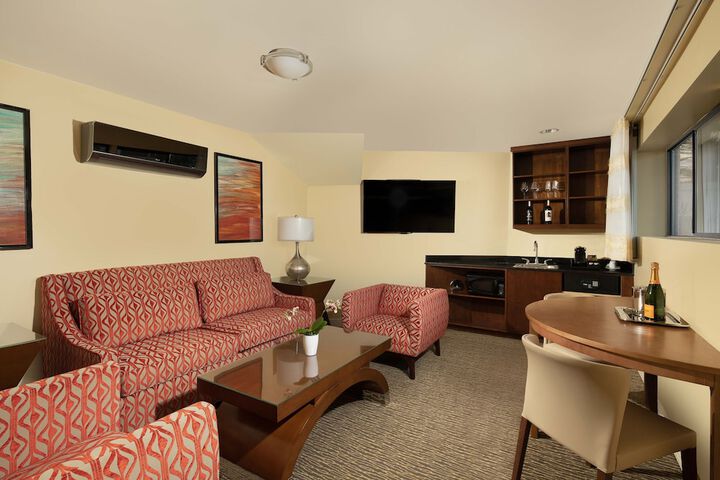 Room 21 of 43