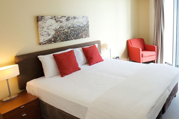 Room 14 of 75