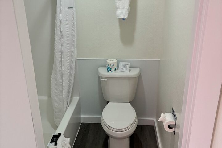 Clean Restrooms