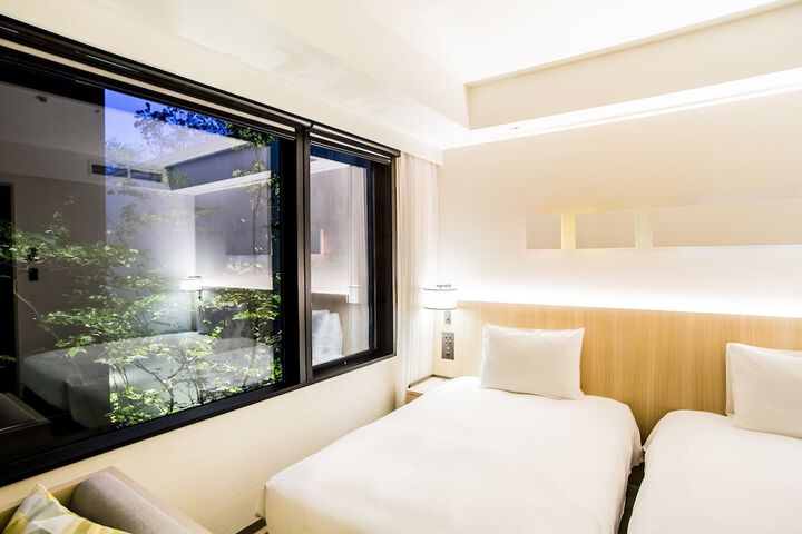 Room 58 of 160