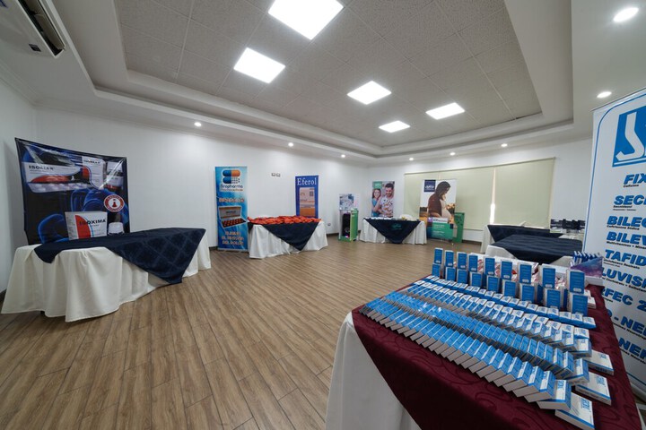 Business Center 39 of 44