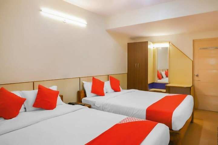 Room 11 of 29