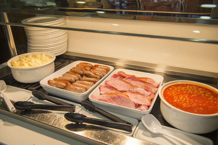 Breakfast/Coffee Service 60 of 81