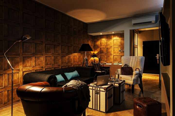 Room 58 of 104