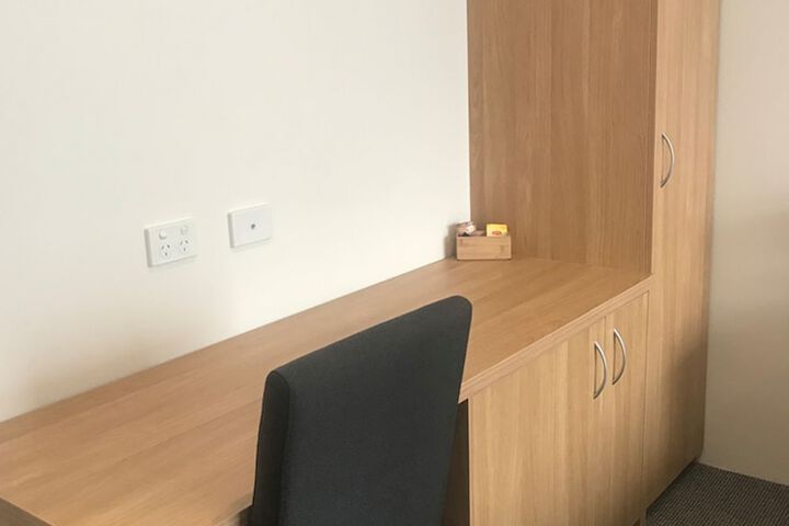Room 10 of 21