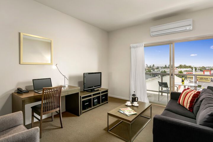 Room 14 of 36