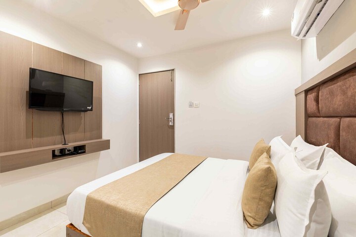Room 14 of 39