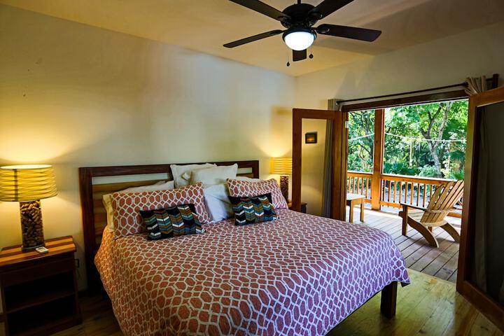 Room 5 of 292