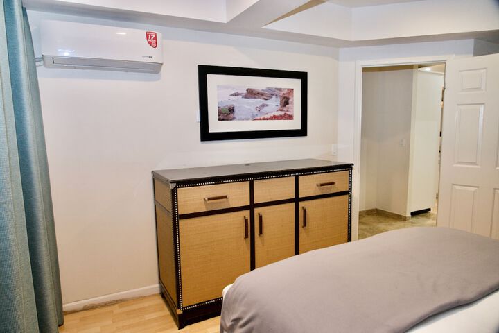 Room 48 of 159