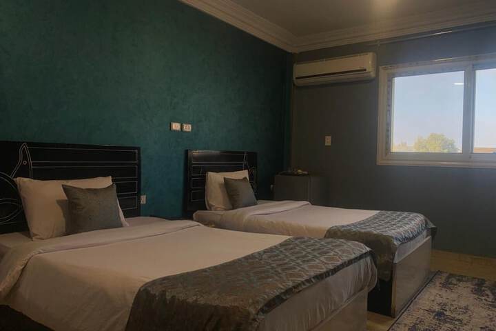 Room 9 of 41