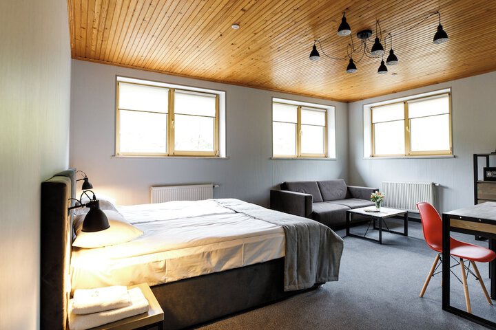 Room 33 of 135