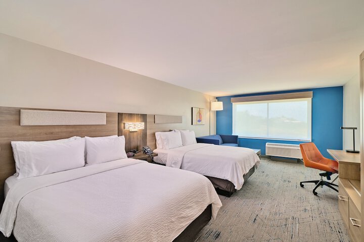 Room 14 of 84