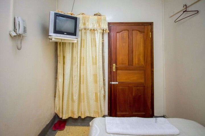 Room 8 of 21