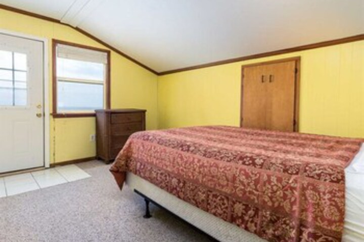 Room 91 of 99