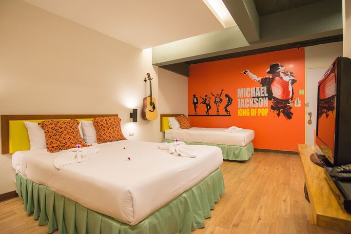Room 29 of 313