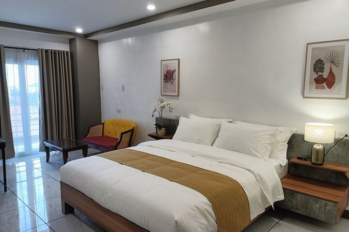 Room 6 of 20