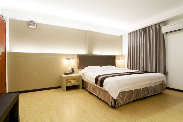 Room 18 of 44