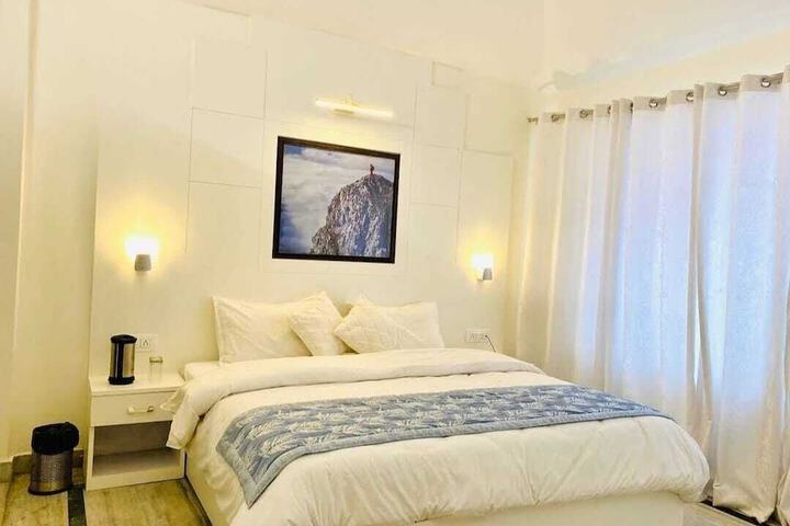 Room 6 of 22