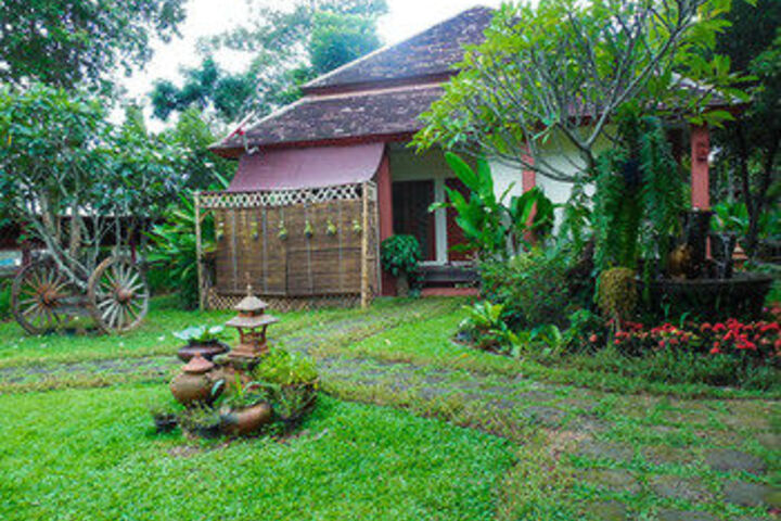 Hotel Exterior 45 of 136
