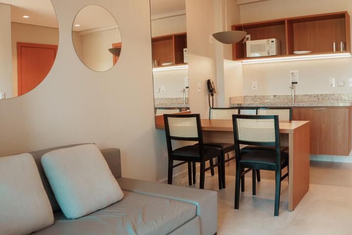 Room 4 of 92