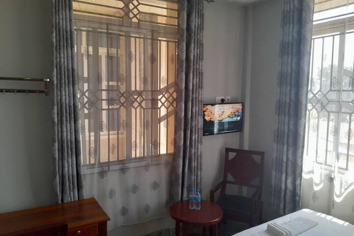 Room 20 of 74