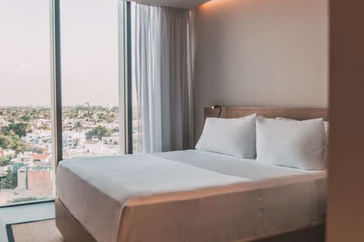 Hotel View 320 of 335