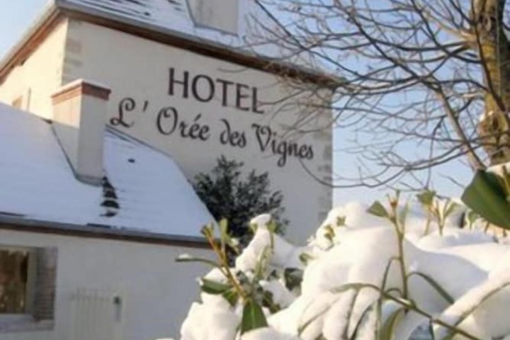Hotel 76 of 79