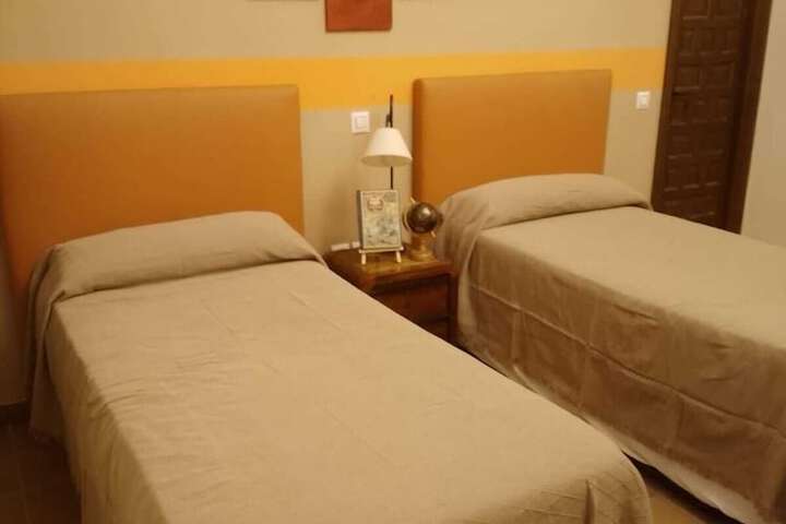 Room 12 of 23