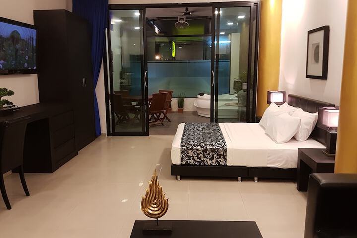 Room 47 of 88