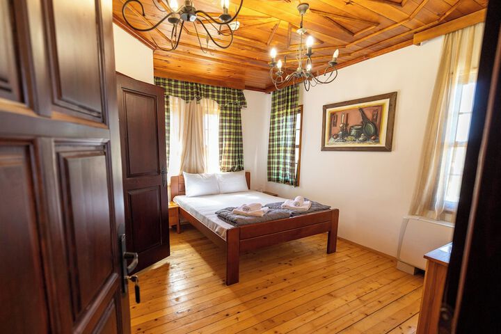 Room 6 of 41