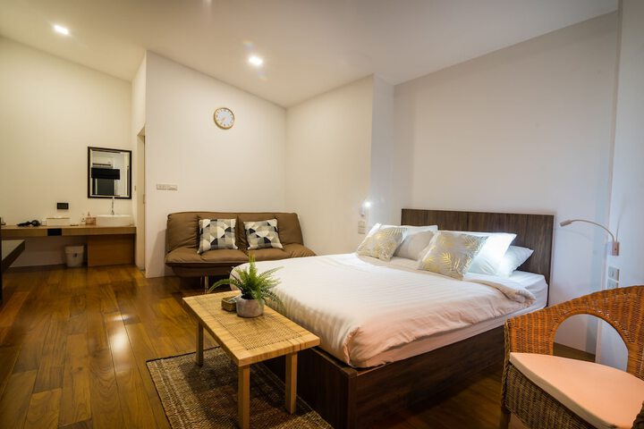 Room 48 of 108