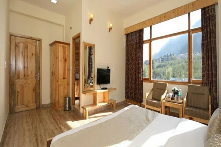 Room 4 of 21