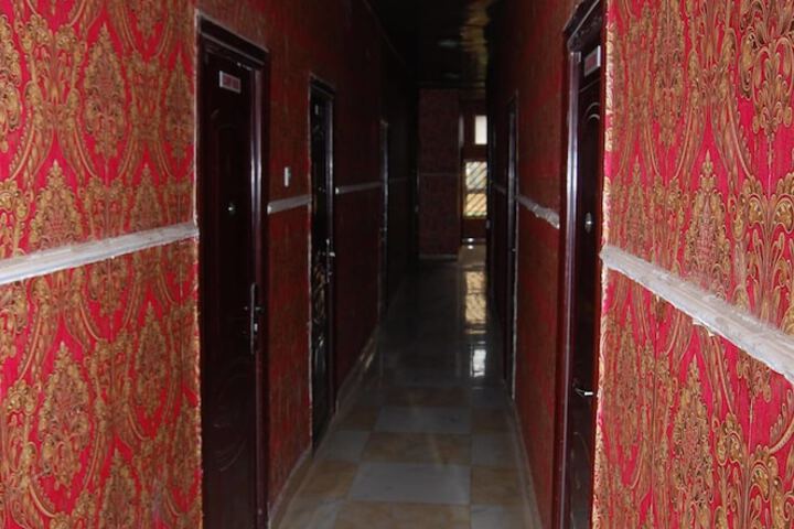 Ballroom/Hall 17 of 23