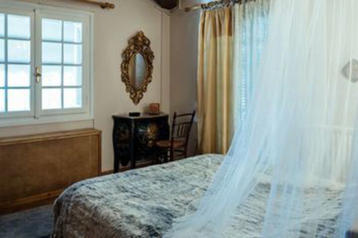 Room 20 of 52