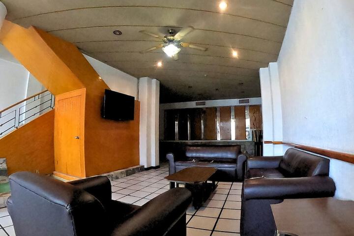 Hotel Interior 4 of 41