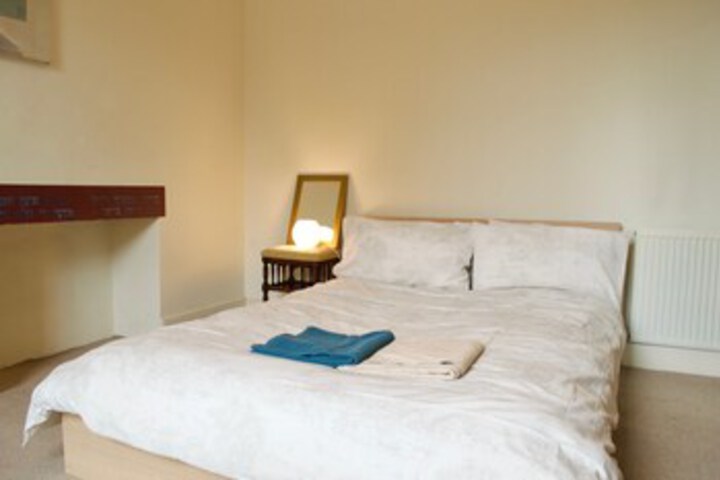 Room 18 of 22