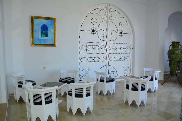 Hotel Interior 9 of 145