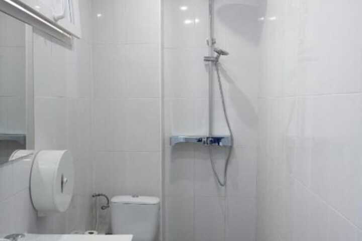 Room 74 of 91