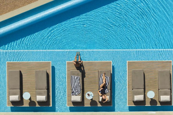 Pool 75 of 180