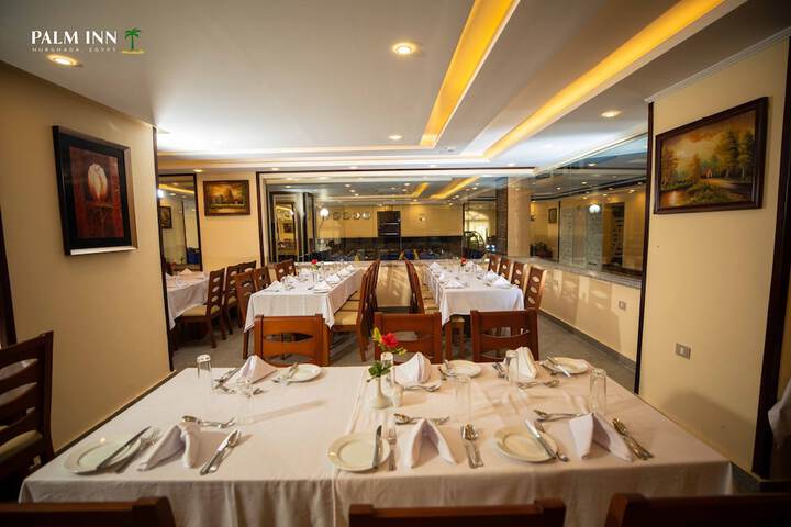 Dining 43 of 76