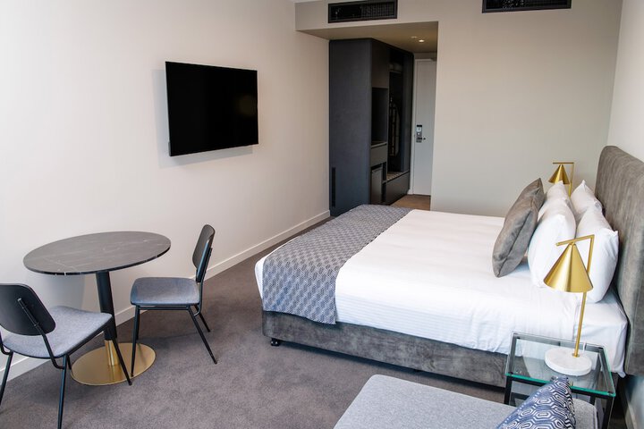 Room 14 of 125