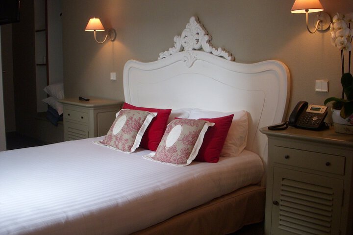 Room 3 of 36