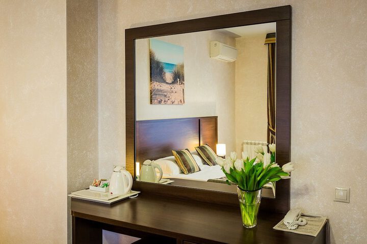 Room 20 of 85