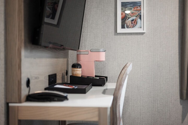 Room 19 of 119