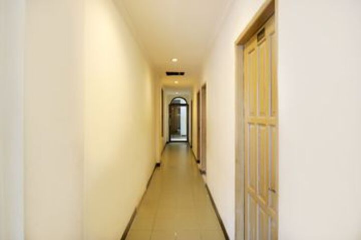 Hotel Interior 21 of 27