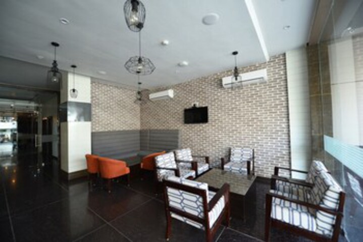 Hotel Interior 4 of 13