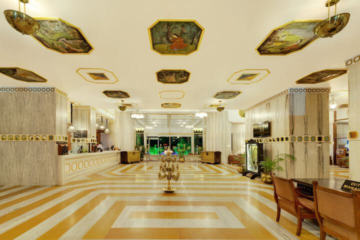 Lobby Entry