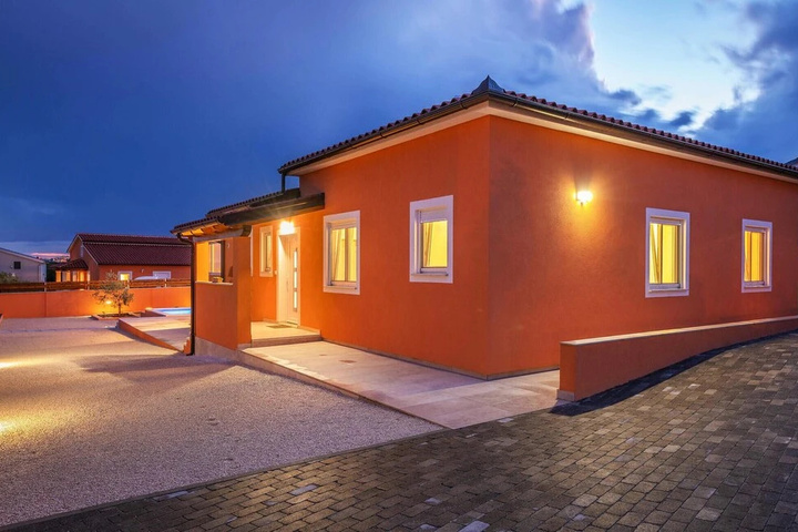 Beautiful Home in Pula With 3 Bedrooms Wifi and Outdoor Swimming Pool