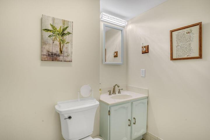 Room 15 of 36