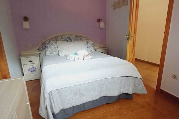 Room 3 of 12